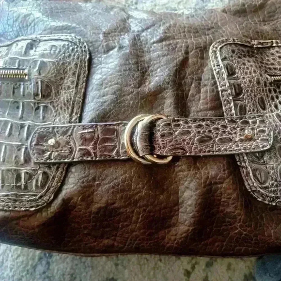 Jessica Simpson Brown Faux Leather and Croc Large Shoulder Bag - Picture 5 of 16